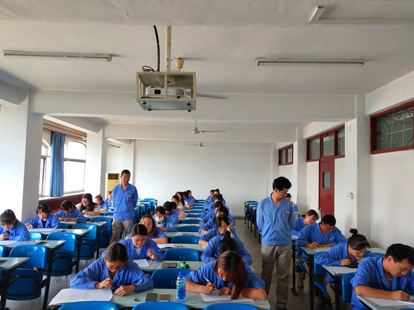 1594090081439689.jpeg 質(zhì)檢部本部考試照片_副本.jpg