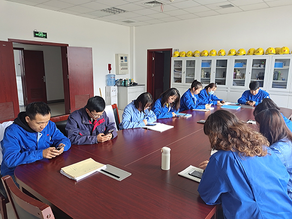 1631001493539471.jpeg 分析化驗(yàn)室獻(xiàn)愛(ài)心助力鄉(xiāng)村振興捐款.jpg