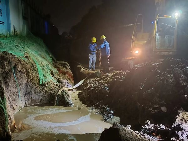 1655085077888593.jpeg 1.jpg