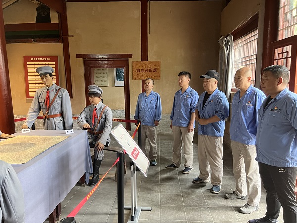 1655362430734528.jpeg fb2c32fb0fc770d81ba51c95e9436ac.jpg