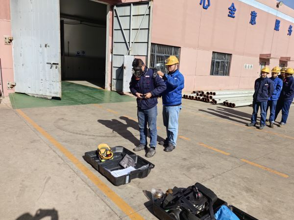 1701052187671184.jpeg 空氣呼吸器演練.jpg