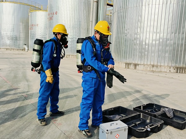 1703052858232857.jpeg 組織開展應(yīng)急演練1.jpg