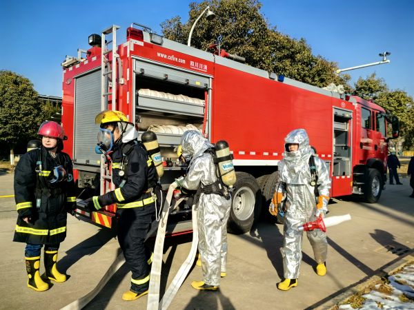 1706142195959064.jpeg 1月24日191消防滅火演練.jpg