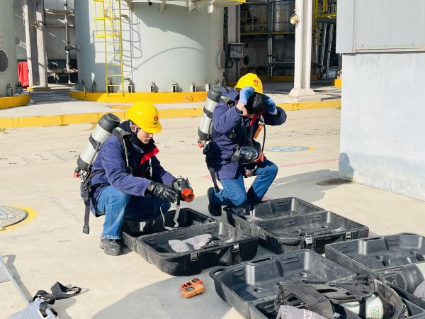 1706587445337923.jpeg 危險(xiǎn)化學(xué)品泄露 應(yīng)急演練2.jpg