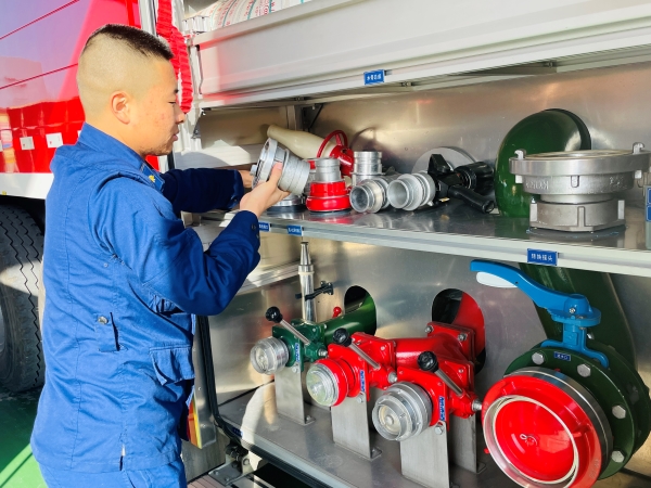 1707535295494016.jpeg 消防戰(zhàn)斗員器材檢查.jpg