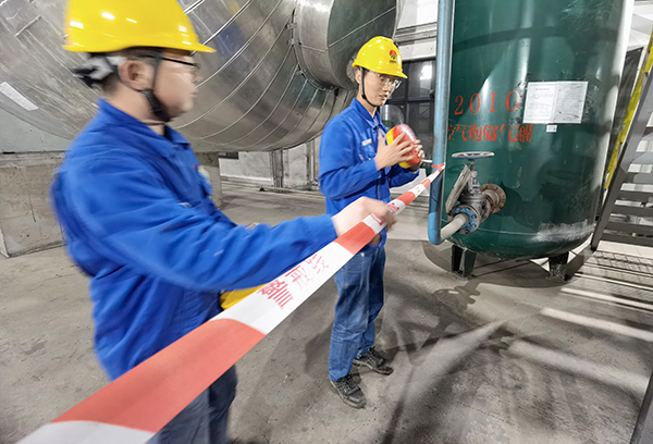 1712630361235135.jpeg 拉設(shè)警戒線2.jpg