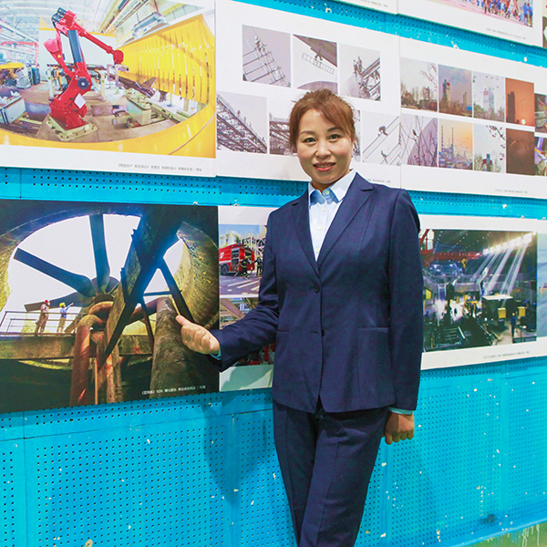 1713484942547579.jpeg 杜玲 01 600.jpg