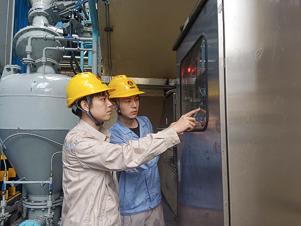 1727660208568114.jpeg 崗位人員現(xiàn)場學(xué)習(xí).jpg