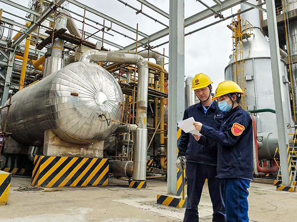 091744170181615831.jpg 現(xiàn)場負(fù)責(zé)人講解情況 副圖 600.jpg