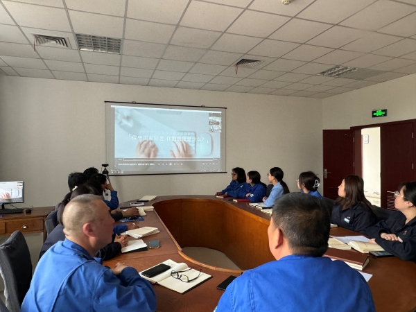 071746579932170099.jpg 2025.5.6開(kāi)展保密專題學(xué)習(xí)活動(dòng)2.jpg